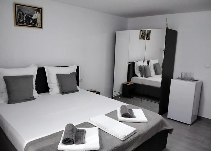 Casa Fely * Eforie Nord